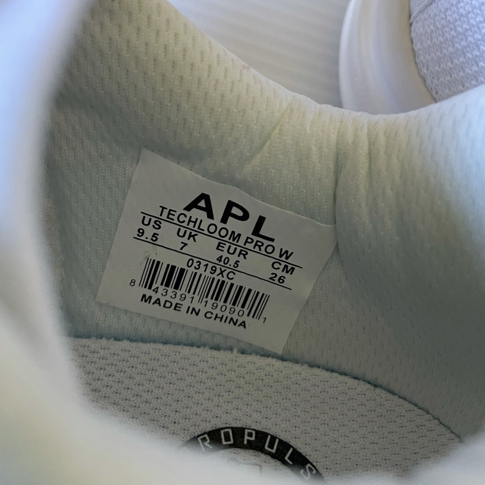 APL Techloom Pro Sneakers Brand New 9.5 - Picture 6 of 8